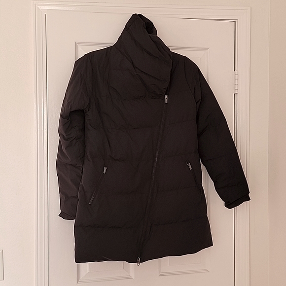Lucy women's down jacket size medium - Picture 1 of 6